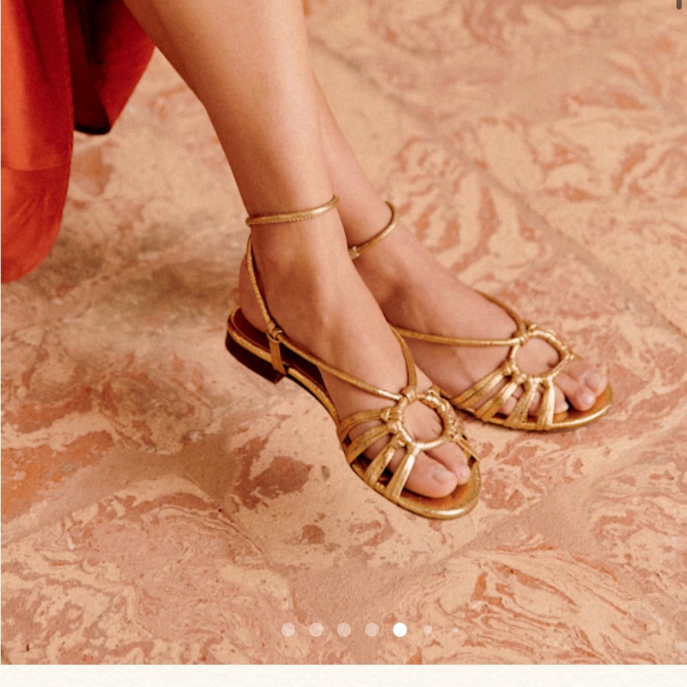NEW Sezane Elegant Gold Strappy Sandals sz8